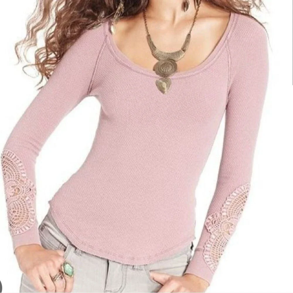 🍒EUC🍒 FREE PEOPLE SYNERGY THERMAL CUFF